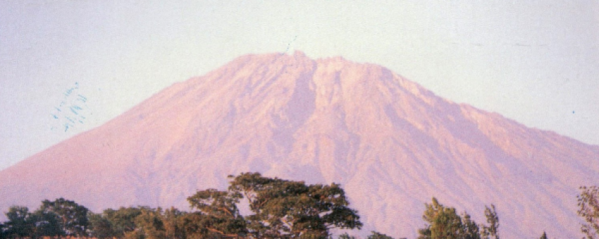 Mount Meru - Colours Africa Tours