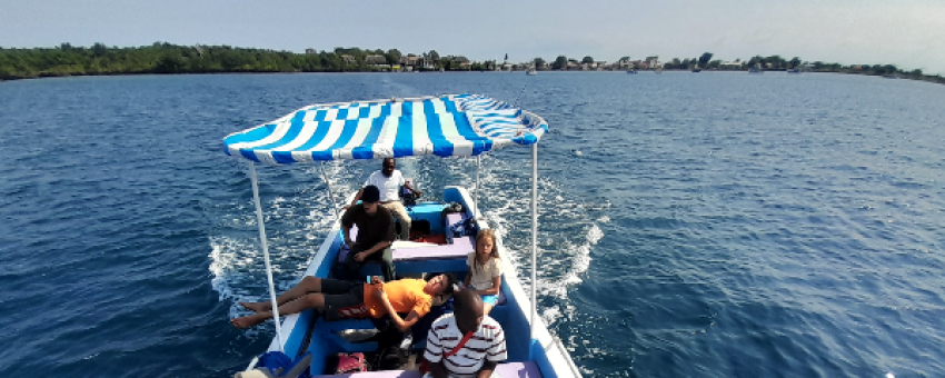 Boat Ride in Funzi Island - My photo
