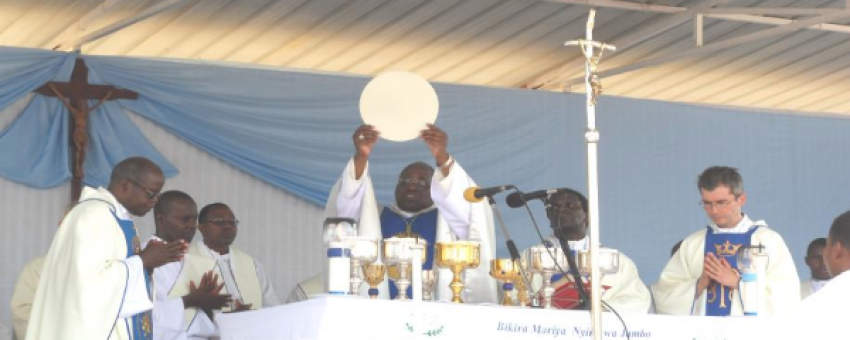 Kibeho Solemn Mass - Attractive Safaris
