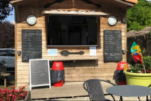Snack - ©Camping l'Ambois