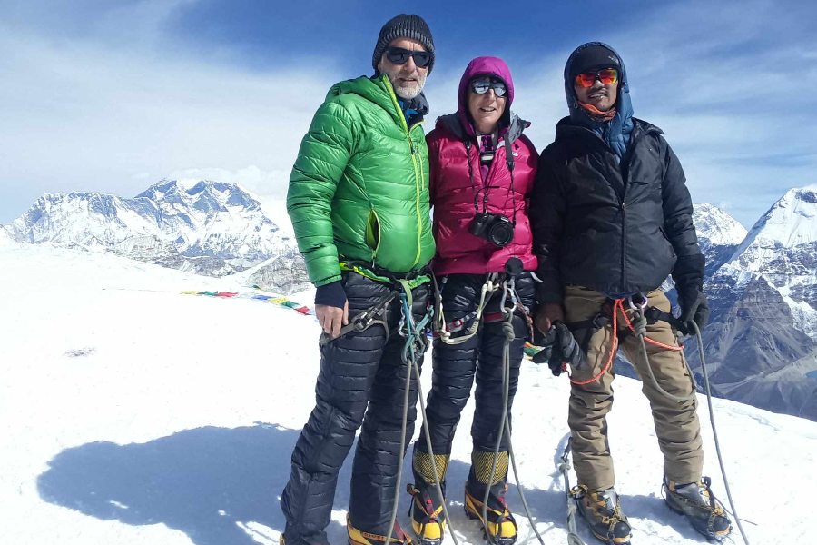 Nathalie, Marcel et Amrit au Mera peak - Yatri Trekking