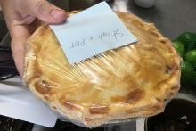 Little Britain - ©le PIE à la viande et carottes et pommes de terre