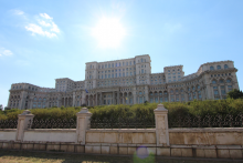 Palais du Parle - ©When in Bucharest