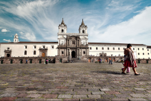 A deux pas de Villa Colonna Quito la place San Francisco garde son charme... - ©©
