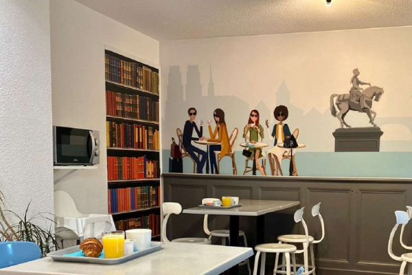 Salle de petit déjeuner - Kyriad DIRECT Orléans Ouest