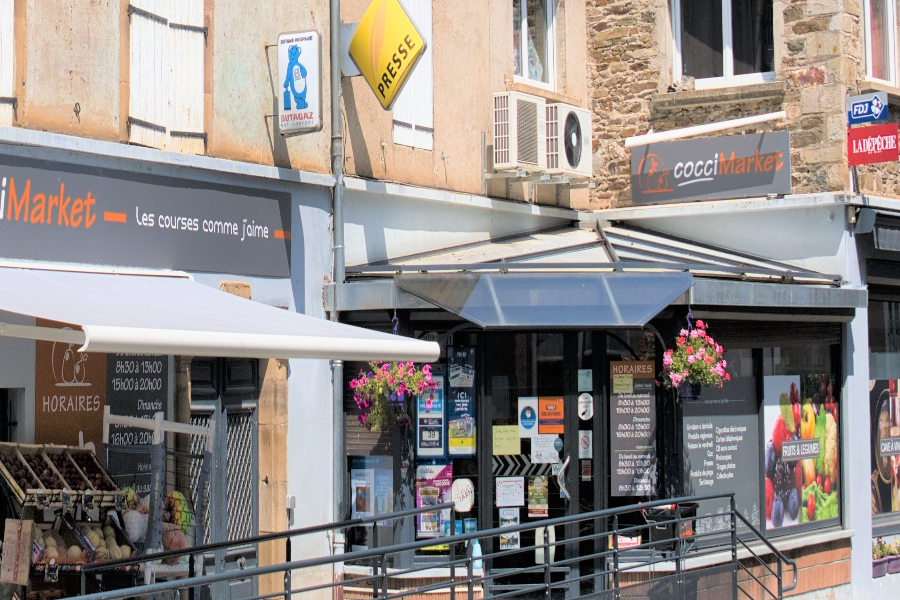 camping l'Amitié au bord de l'eau à Trébas Tarn-commerces épicerie supérette à 100m - camping l'Amitié au bord de l'eau àTrébas Tarn