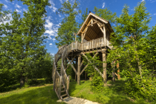 Le Ciel, un habitat insolite à la cime des arbres - ©Nid 2 Rêve - habitats et gîte insolites en Dordogne