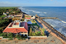 The Bungalow on the Beach - Neemrana Hotels