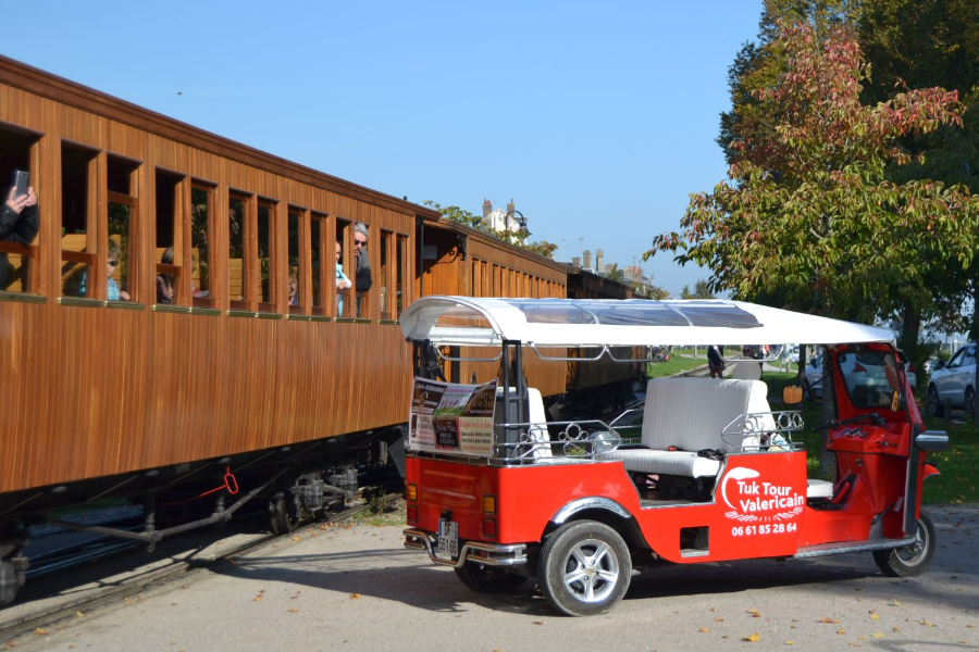 Train & Visite de St Valery en Tuk Tuk électrique - Tuk Tour valéricain