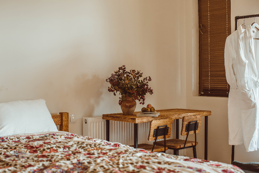 Deluxe Inn Rooms - Lost Ridge