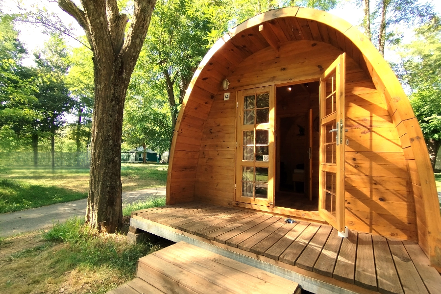 hébergement insolite au camping l'Amitié au bord de l'eau à Trébas Tarn-glamping-nature-Vallée du Tarn-Gorges du Tarn - camping l'Amitié au bord de l'eau à Trébas-Tarn