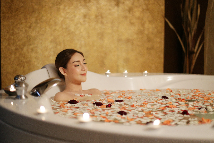 Treat yourself to pure relaxation with this exclusive 3 hour spa package - ramada