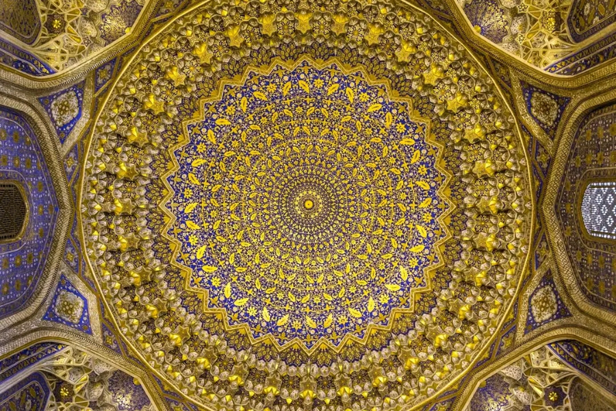 la coupole de la mosquée Tilla Kori - copyright