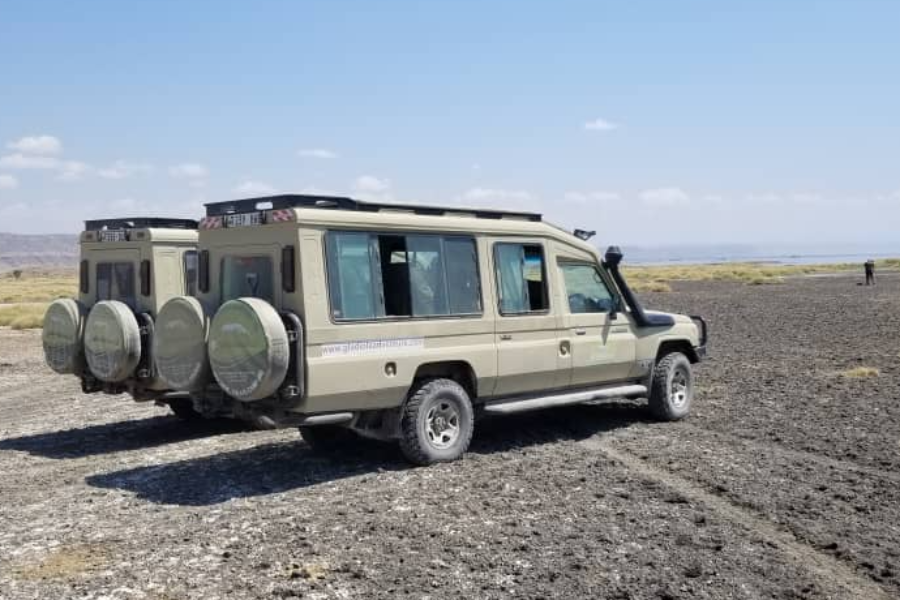 Extended Land Cruiser (6 Pax) – Space, Comfort & Adventure - Gladiola Adventure L.t.d