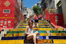 Sur les Escaliers Selaron - Bonjour Rio