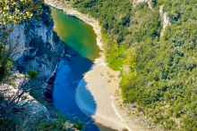Canyon des gorges de l'Ardèche Canoë Ardèche - Alpha Bateaux