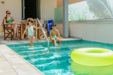 SUITES D'UNE CHAMBRE AVEC PISCINE PRIVÉE