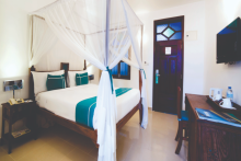 Indulge in opulence and comfort in our Queen rooms to experience the cultural heritage of Zanzibar with modern amenities. - Indulge in opulence and comfort in our Queen rooms to experience the cultural heritage of Zanzibar w