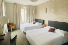 Chambre Quadruple - Hotel Marguerite - Orléans