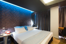 PI ATHENS HOTEL