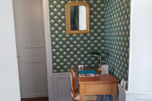 Petit coin bureau, séparé de la chambre - Zelie Venague