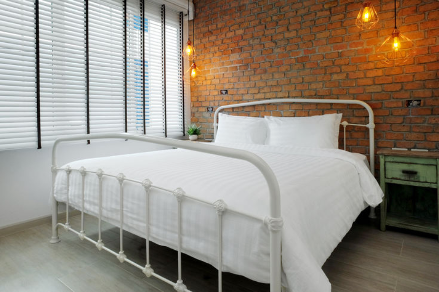 HIDE AND SEEK BOUTIQUE HOMETEL