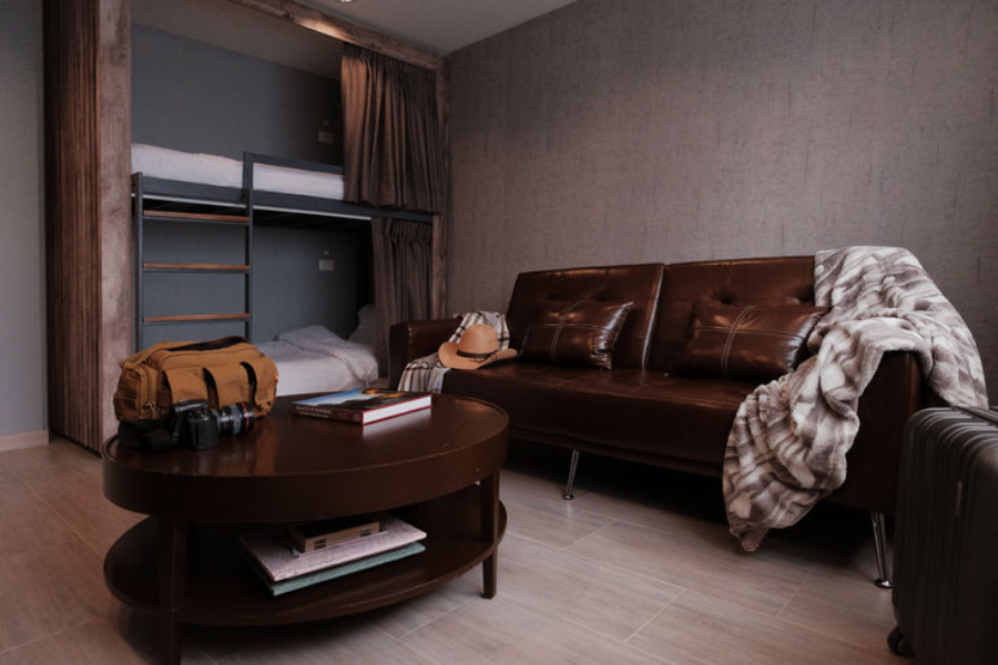 HIDE AND SEEK BOUTIQUE HOMETEL