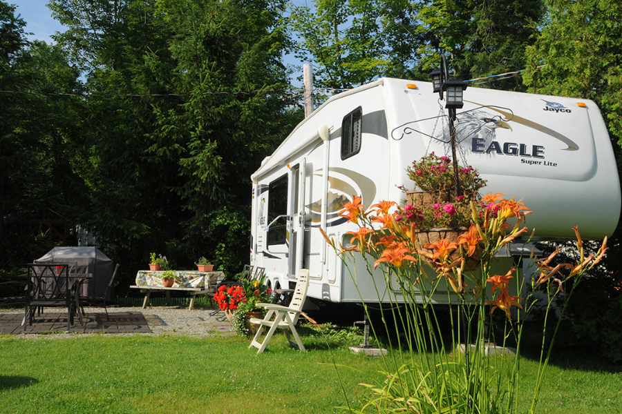 CAMPING LAC-DU-CERF
