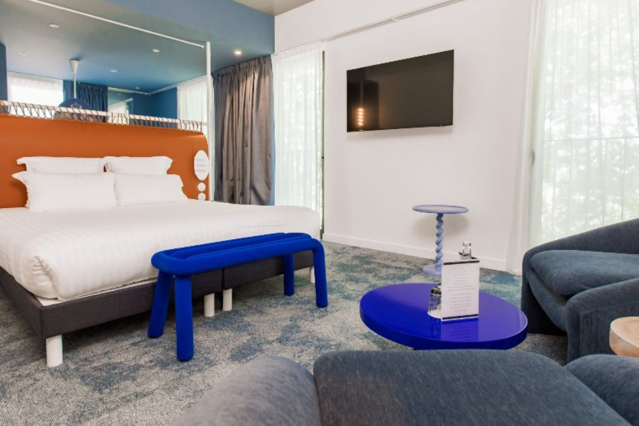 THE RUCK HOTEL