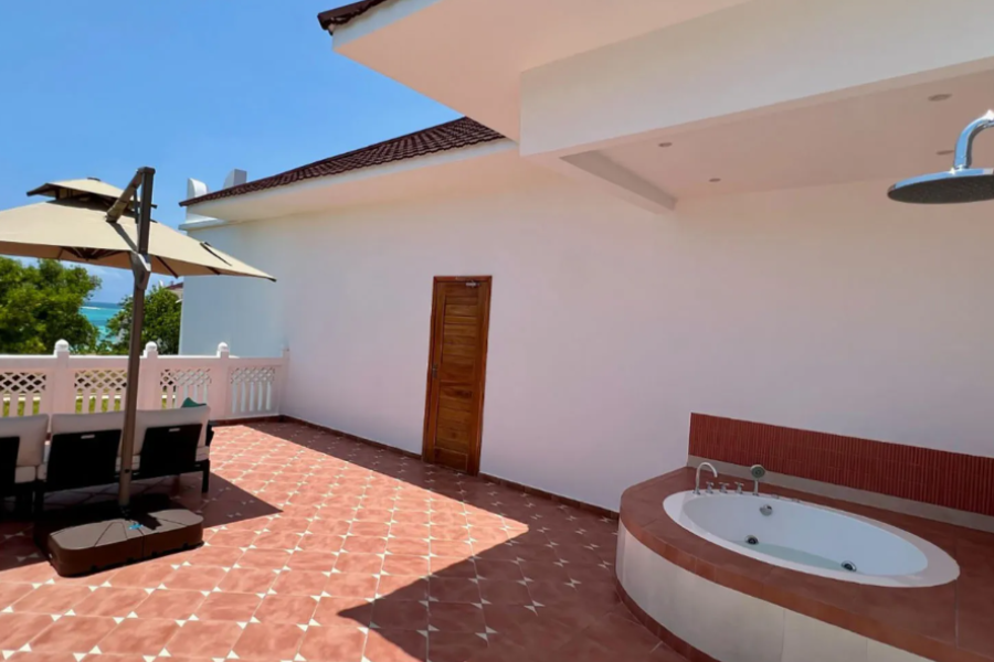 terasse jacuzzi - Shoukran Palace