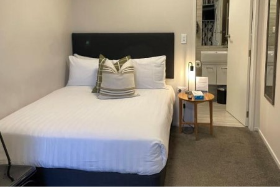 SOUTHWARK HOTEL AND APARTMENTS