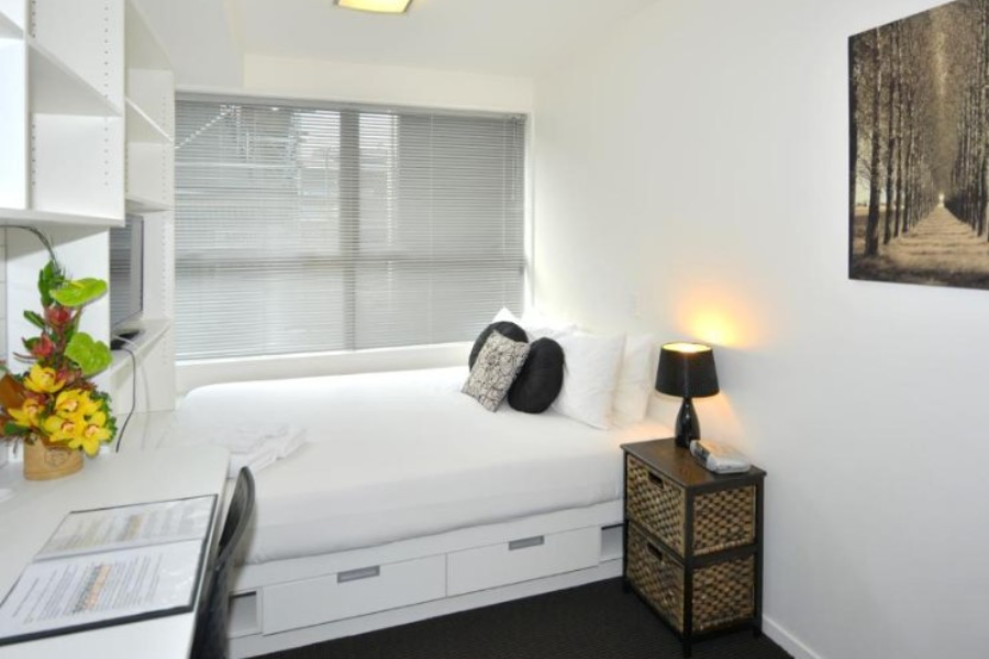 SOUTHWARK HOTEL AND APARTMENTS