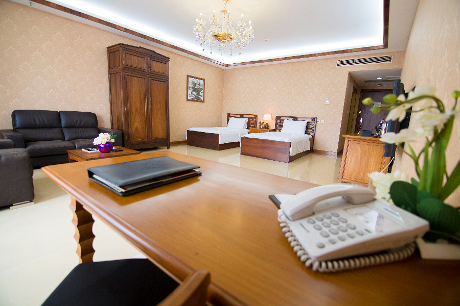 ORIENTAL HOTEL