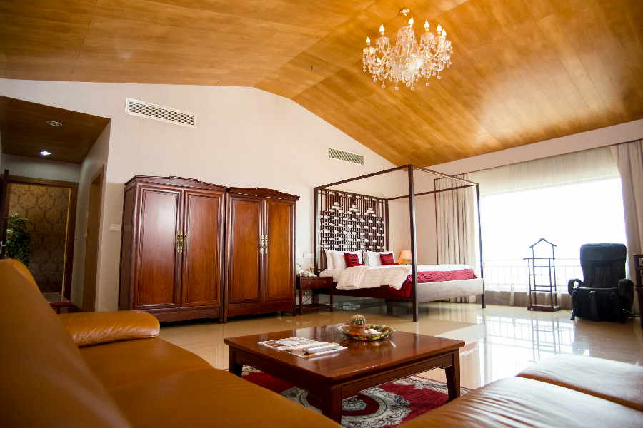 ORIENTAL HOTEL