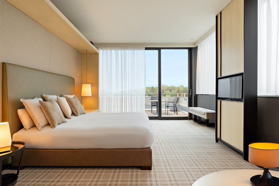 Suite One Bedroom Montagne - Crowne Plaza Geneva