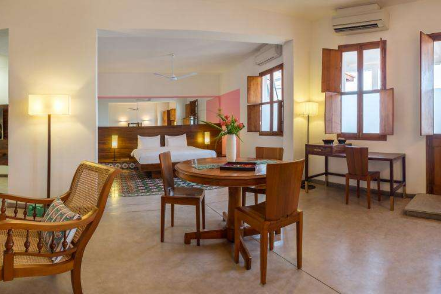 LA VILLA SHANTI