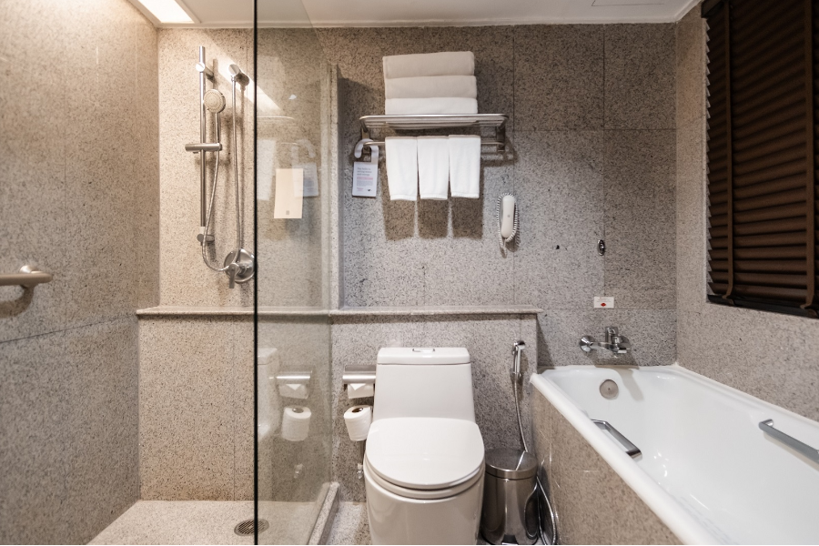 Balcony Suite - Ramada