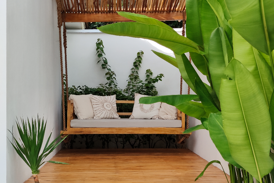 HANGING COUCH - BAHALA NA VILLAS