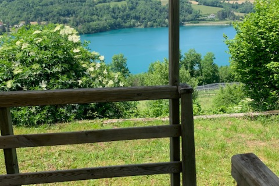 vue mobilhome 2 personnes - camping bellevue