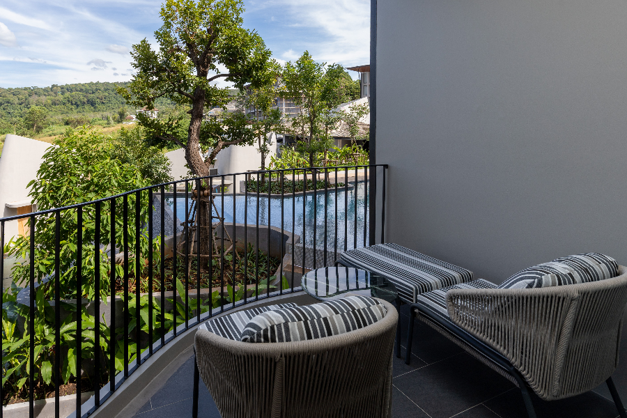 Luxe Pool View Twin - Luxe Pool View Twin