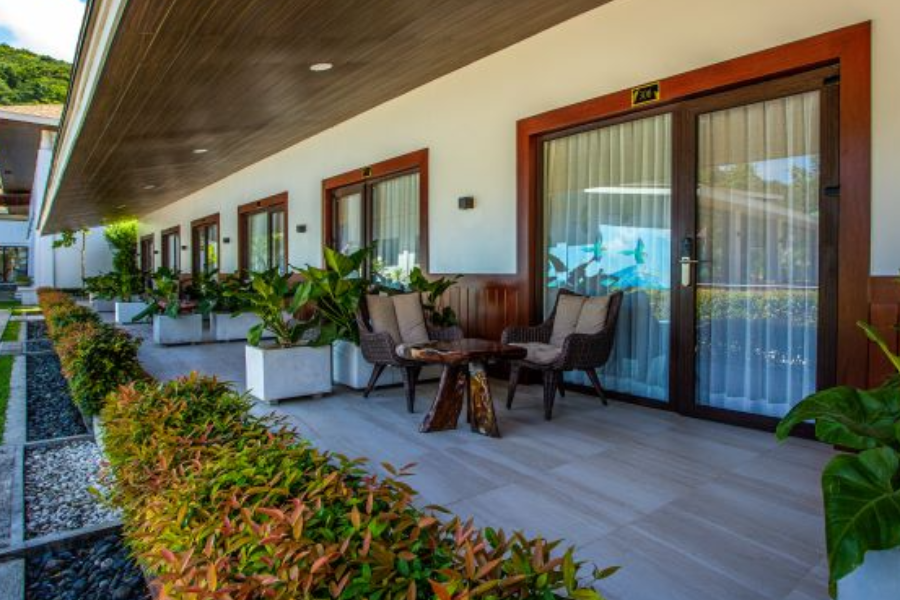 premier outdoor - ora beach resort