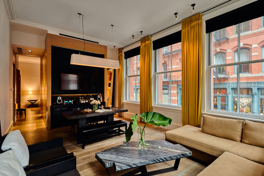 THE MERCER