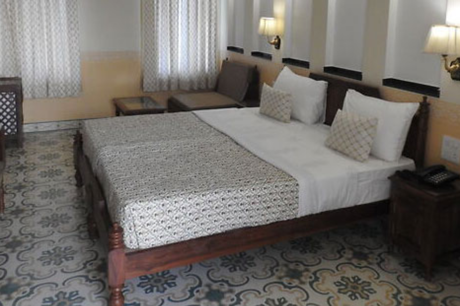 HOTEL JAI NIWAS