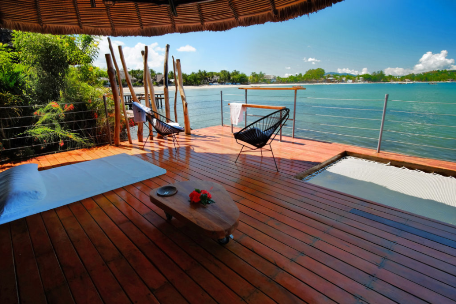 Terrasse lodge sur mer - Heure Bleue
