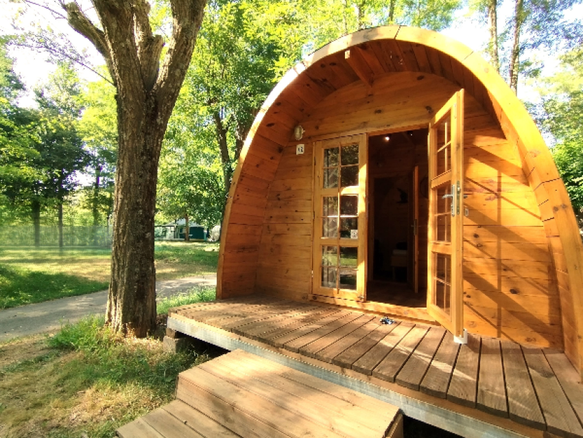 camping l'Amitié au bord de l'eau à Trébas TARN-bungalow-toilés - camping l'Amitié au bord de l'eau à Trébas