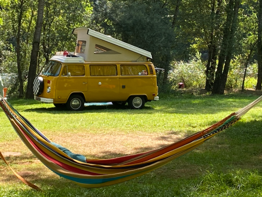 camping l'Amitié au bord de l'eau à Trébas TARN-emplacements - camping l'Amitié au bord de l'eau à Trébas