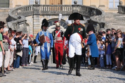 Fontainebleau fête le bicentenaire des Adieux de Napoléon !