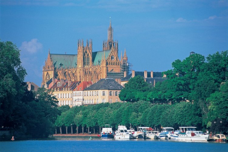 La cathédrale Saint-Étienne de Metz - © S. NICOLAS - ICONOTEC