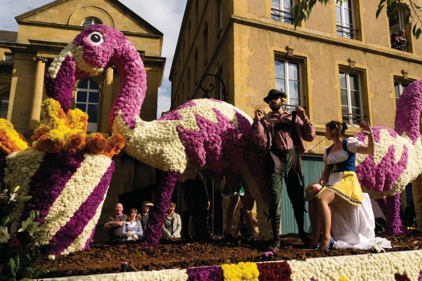 La parade de la Mirabelle - © Nicolas Rung - Author's Image