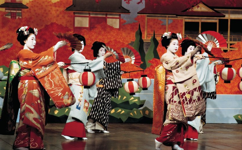 Le Kamagawa Odori est un spectacle de danse traditionnelle. - © Tom Pepeira - Iconotec